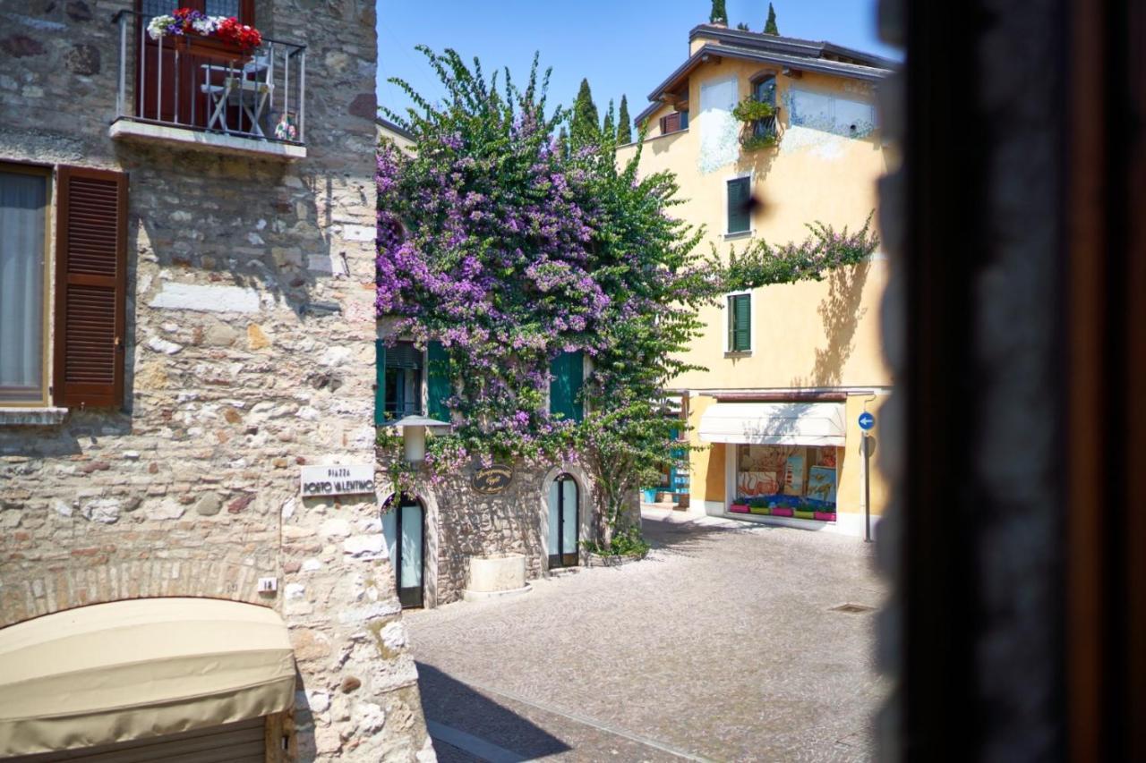 Porto Valentino 2 Apartment Sirmione Exterior photo